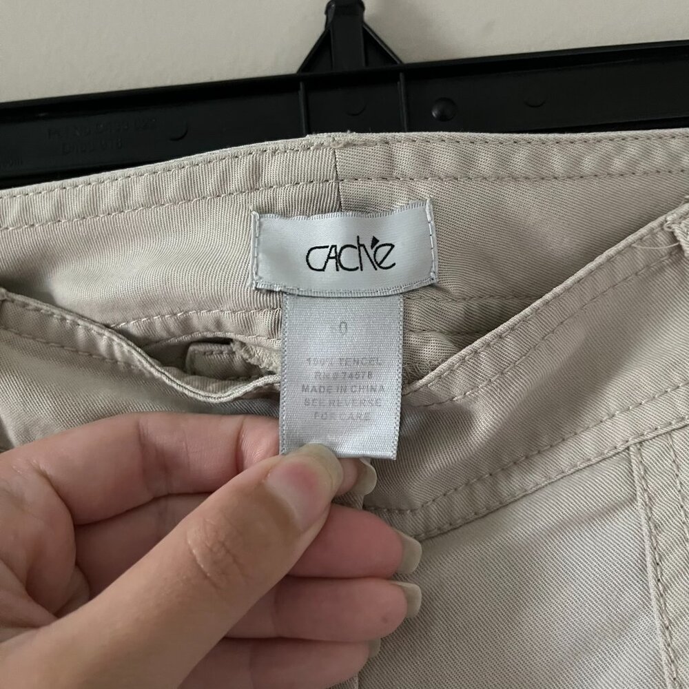 Cache Capri Cropped Cargo Pants Size 0 Light Crea… - image 3